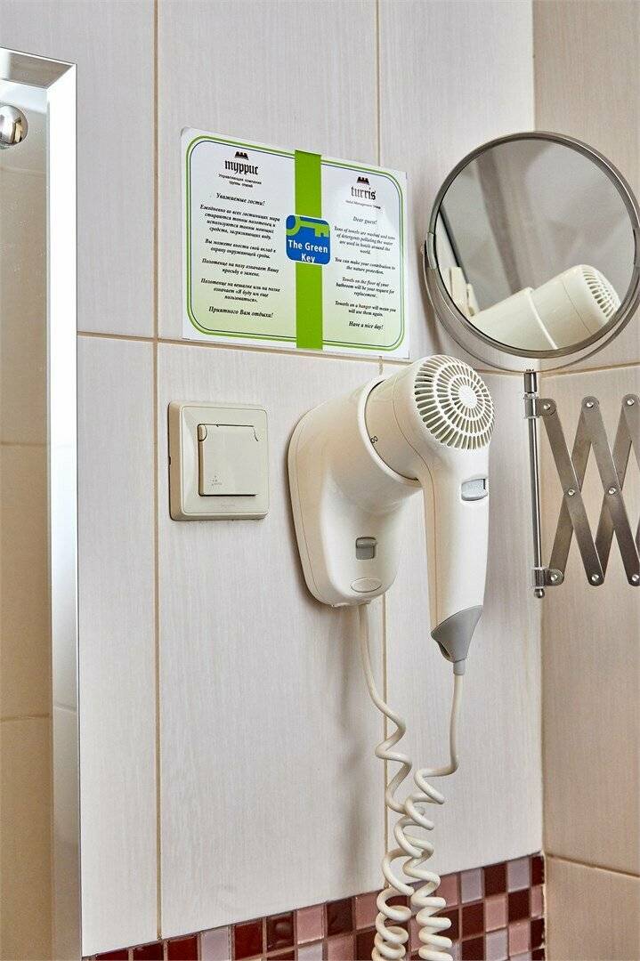 Фотографии номера Люкс - двухкомнатный в Гостинице Россия Санкт-Петербург