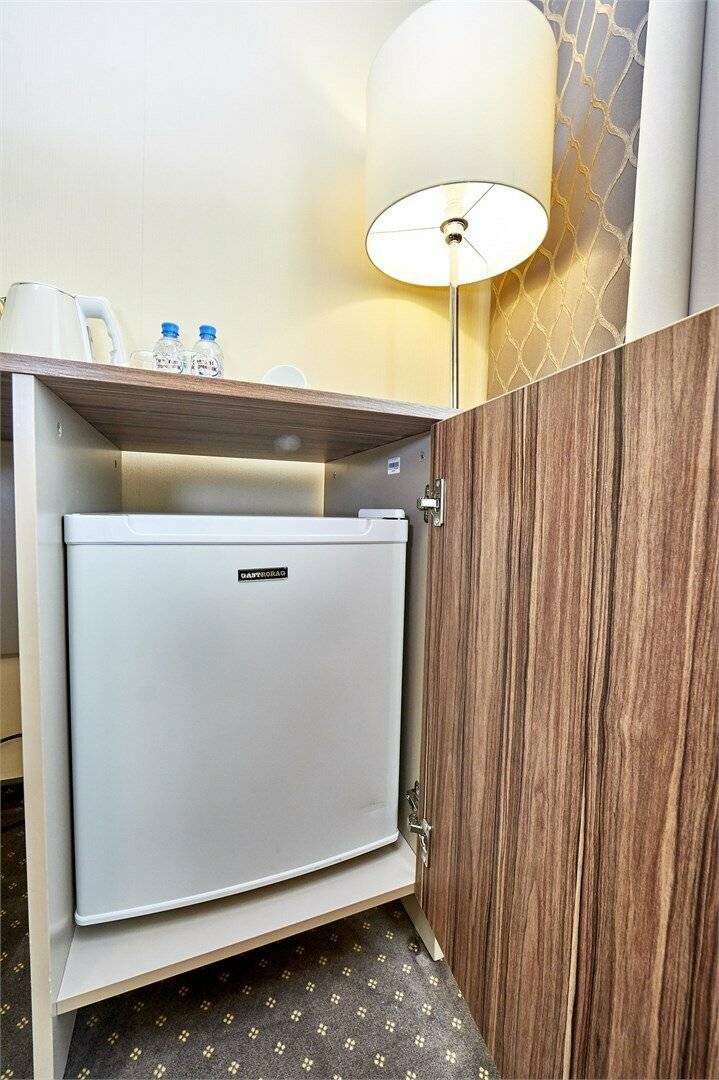 Фотографии номера Делюкс - двухкомнатный в Гостинице Россия Санкт-Петербург