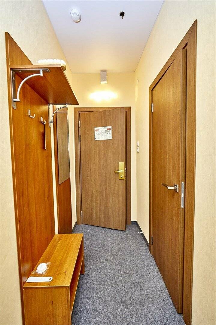 Фотографии номера Двухместный Стандарт в Гостинице Россия Санкт-Петербург