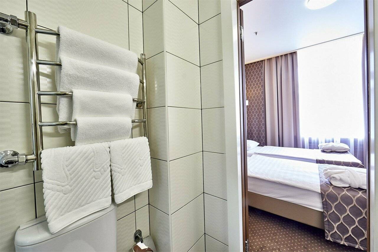 Фотографии номера Делюкс - двухкомнатный в Гостинице Россия Санкт-Петербург