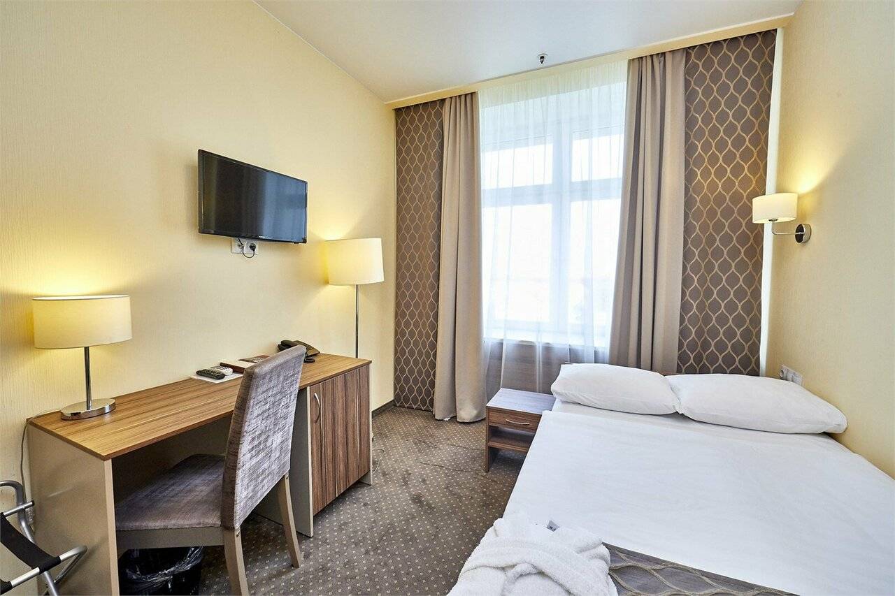 Фотографии номера Одноместный Бизнес c кондиционером в Гостинице Россия Санкт-Петербург